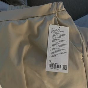 Lululemon True Trouser sz 14